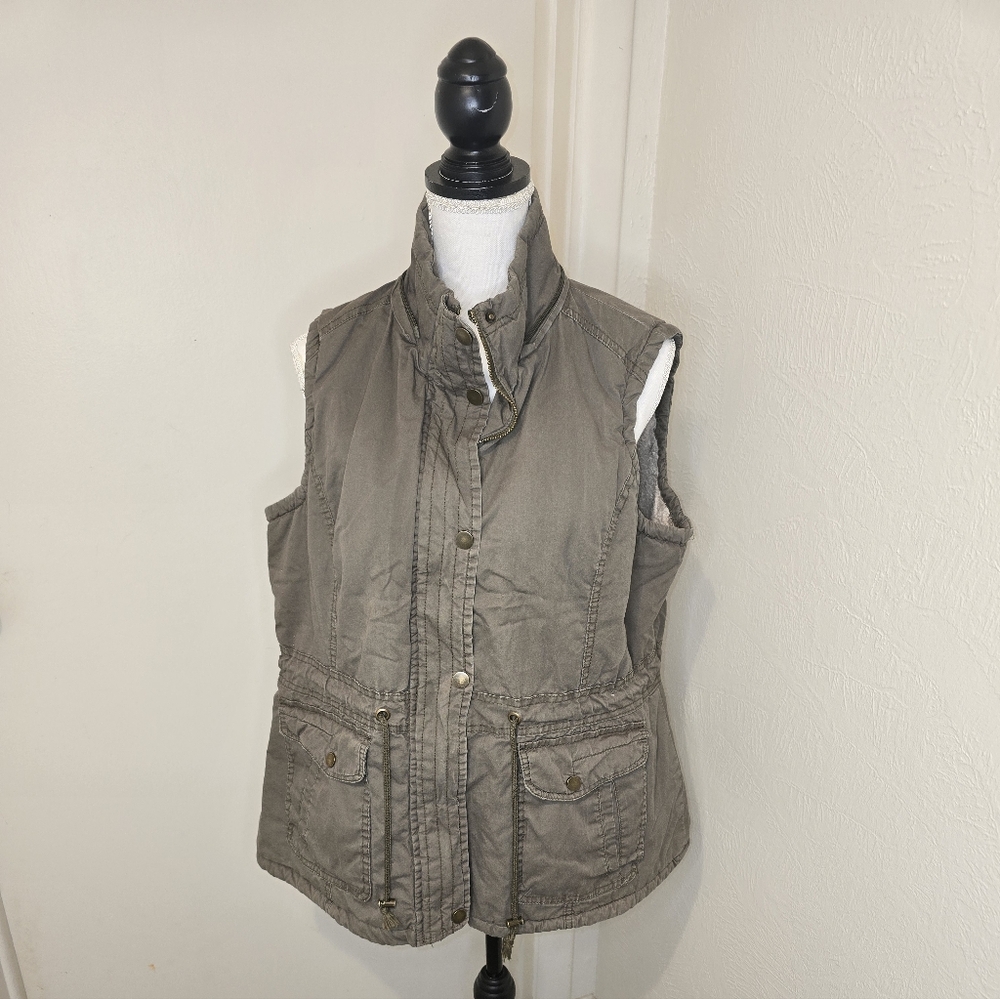 Royalty For Me Olive Green Utility Vest With Fleece Lining Size 1X No Hood
